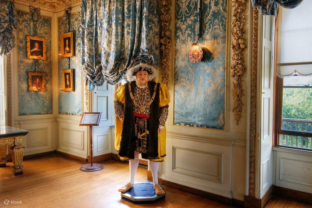 Lâu đài Warwick, Anh