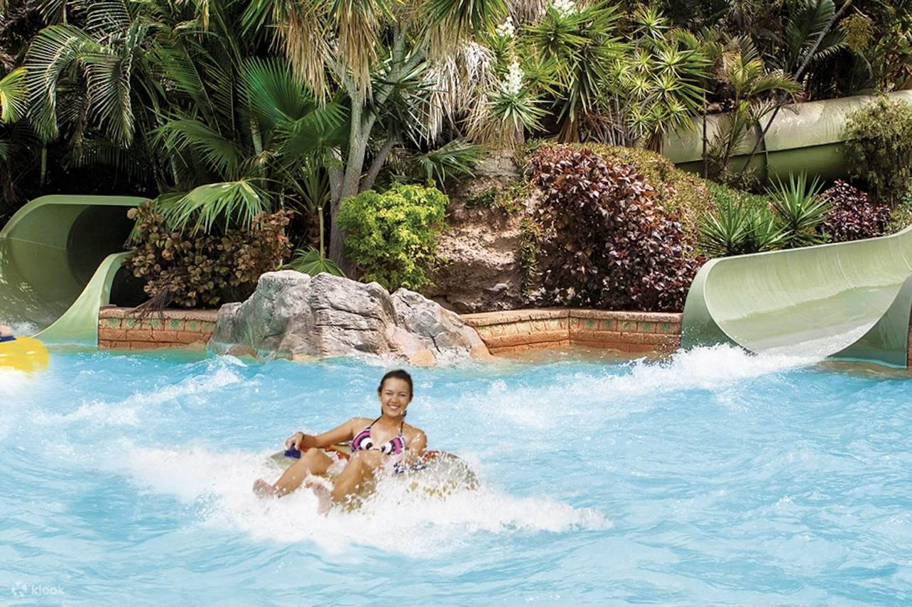 Đường trượt ống nước