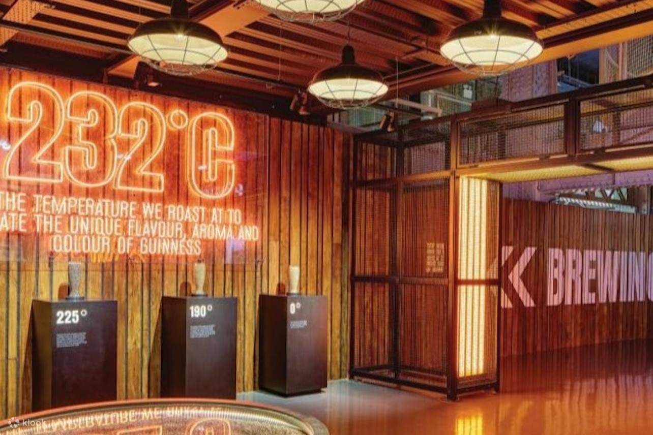 การจัดแสดง Guinness Storehouse