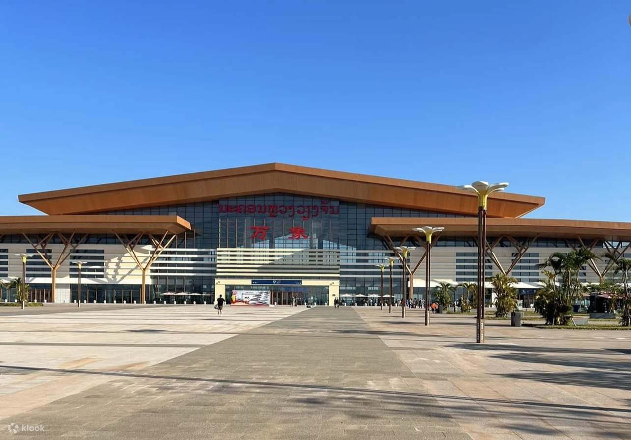 Dịch vụ đưa đón riêng đến Ga Tàu Viêng Chăn