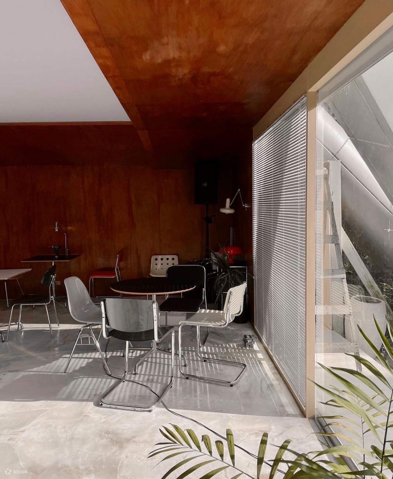 Drunken Coffee｜MRT Sun Yat-sen Memorial Hall Station