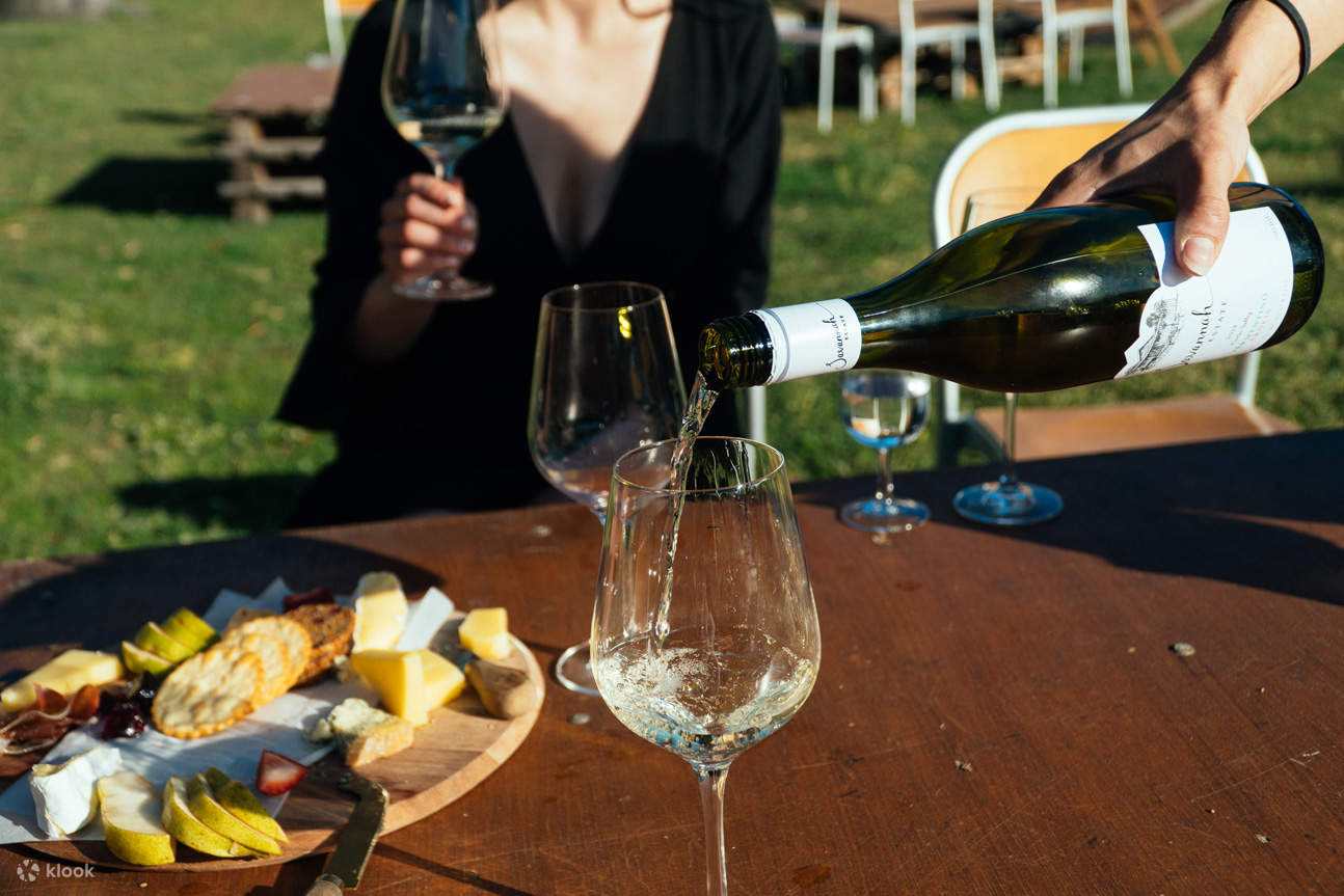 Wine Tasting in Hunter Valley by Savannah Estate Klook Australia
