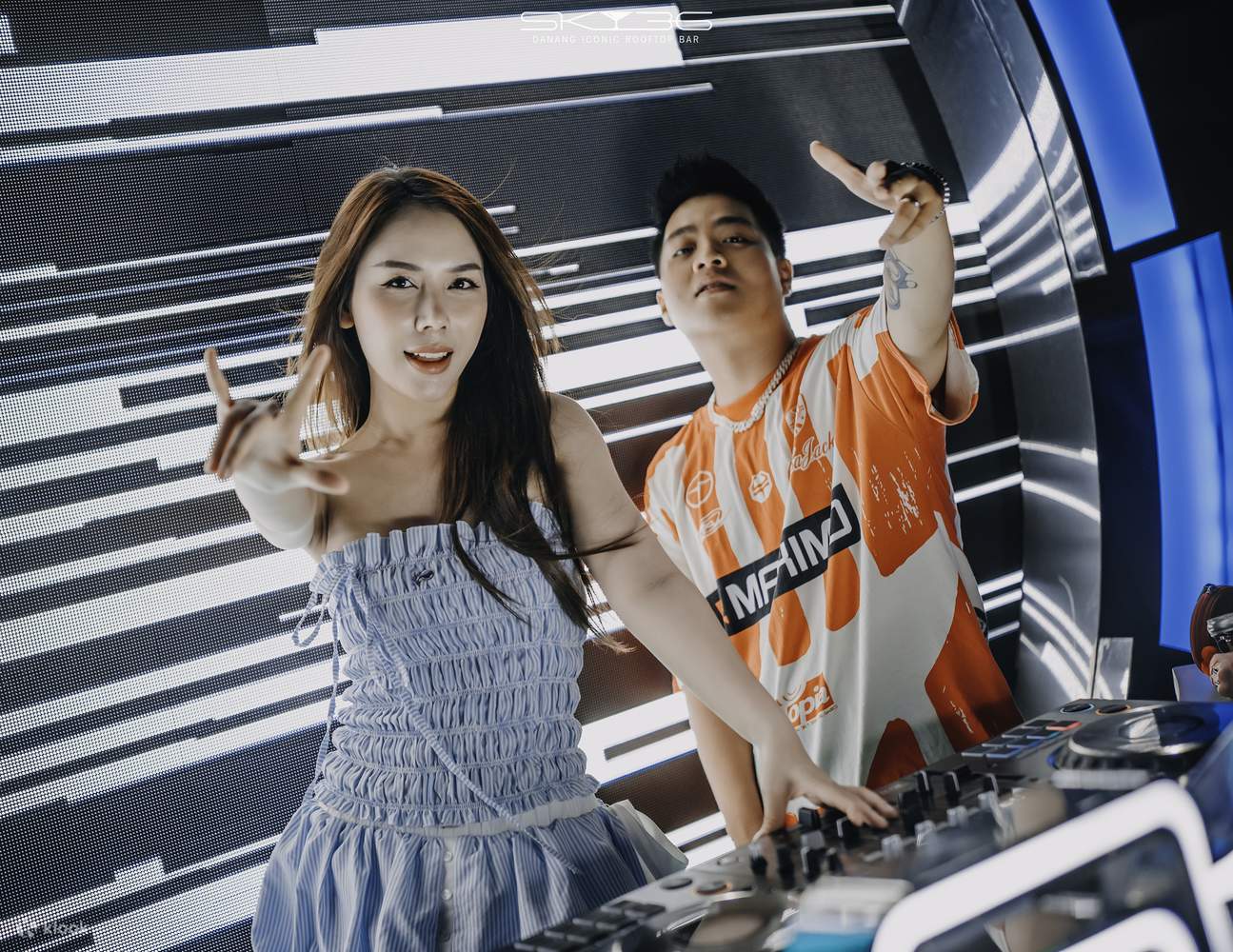 Pengalaman Kehidupan Malam Di Sky36 Rooftop Nightclub Di Da Nang