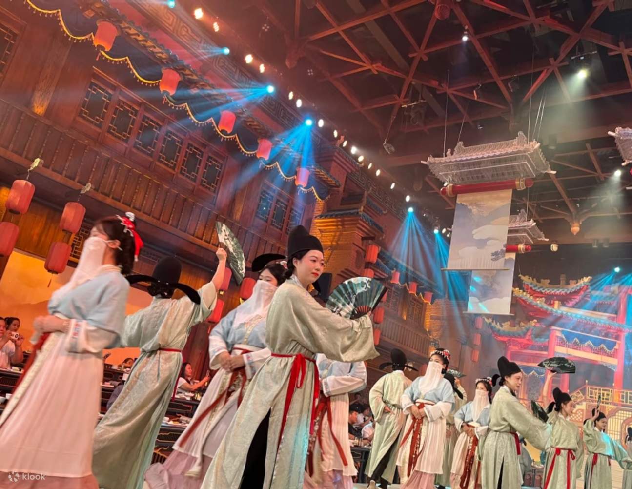 Kaifeng Yichao You Song Banquet (Immersive experience unlocking a thousand years of Henan + Court banquet + Classical music and dance intangible cultural heritage performance + Thousand-year elegance + Historical culture)