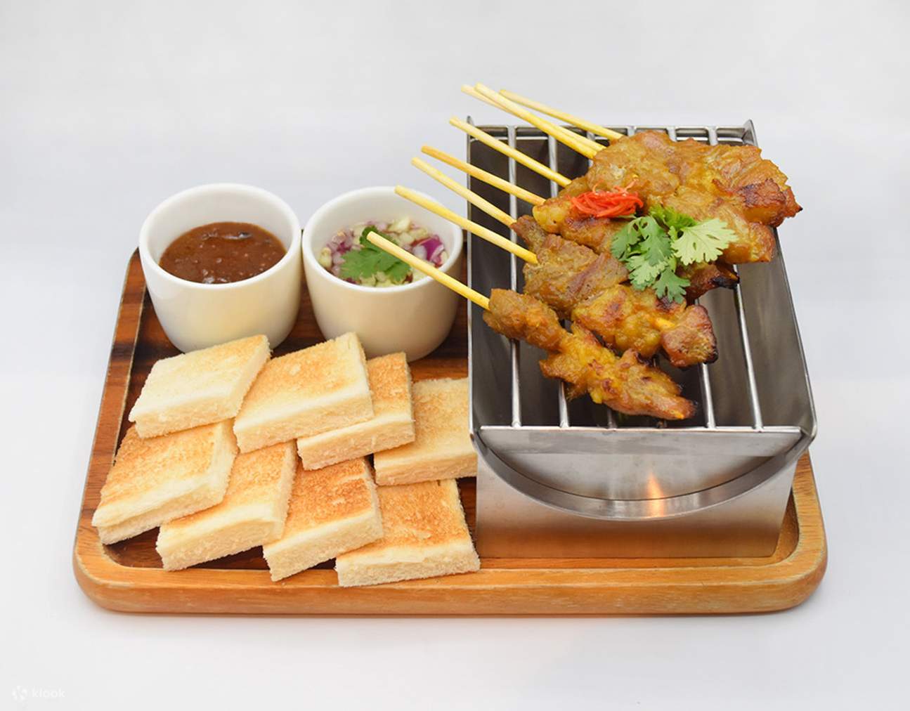 แอมบาร์ รูฟท็อป ณ โรงแรมโฟร์พอยท์ส บาย เชอราตัน กรุงเทพฯ