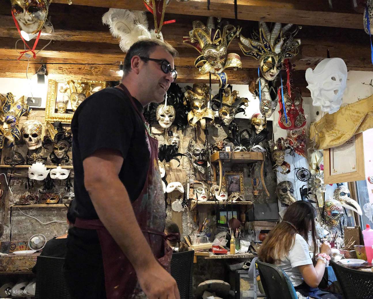 เวิร์กชอปการทำหน้ากากสำหรับงานคาร์นิวัลในเวนิส