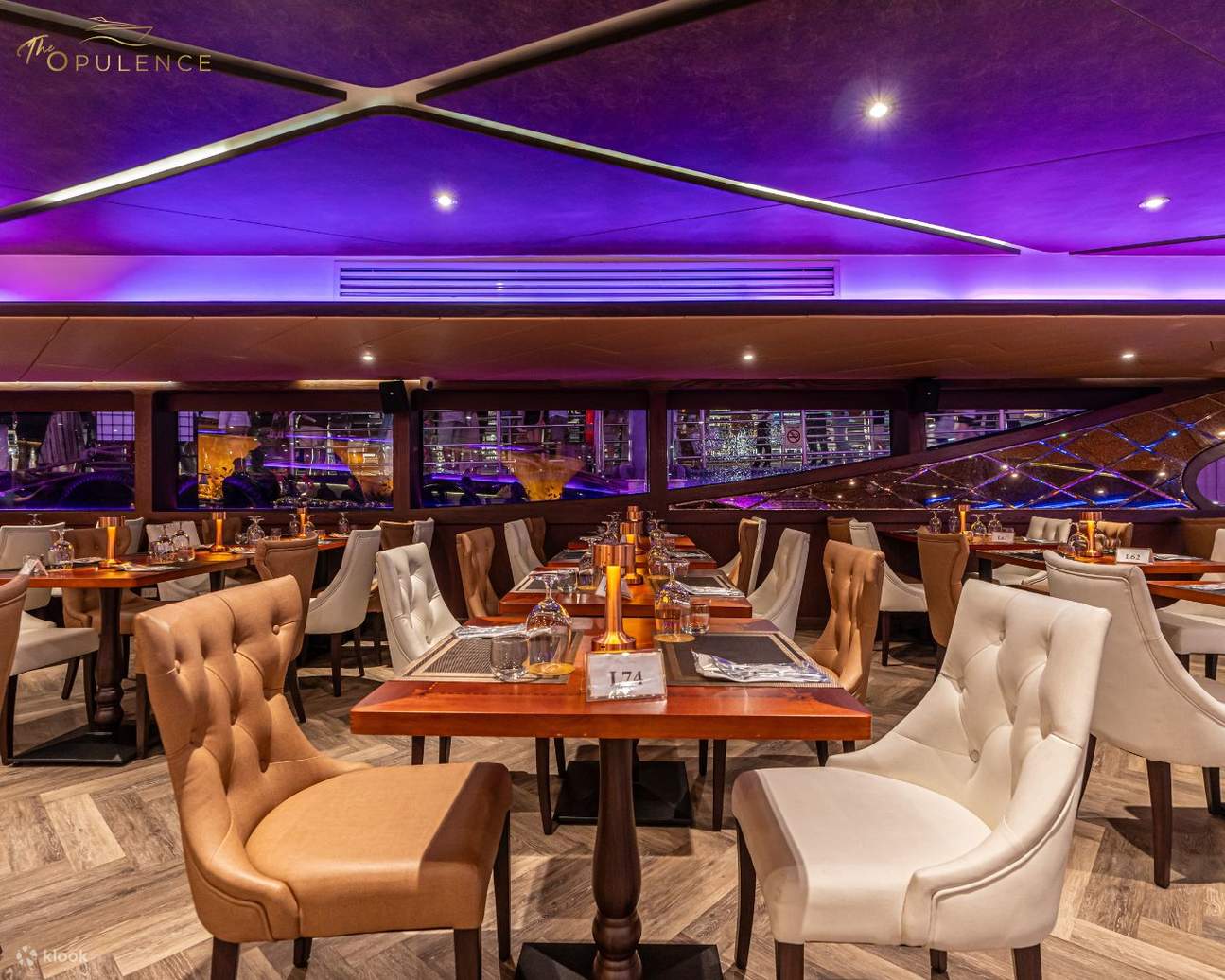 Dinner Cruise di Sungai Chaophraya