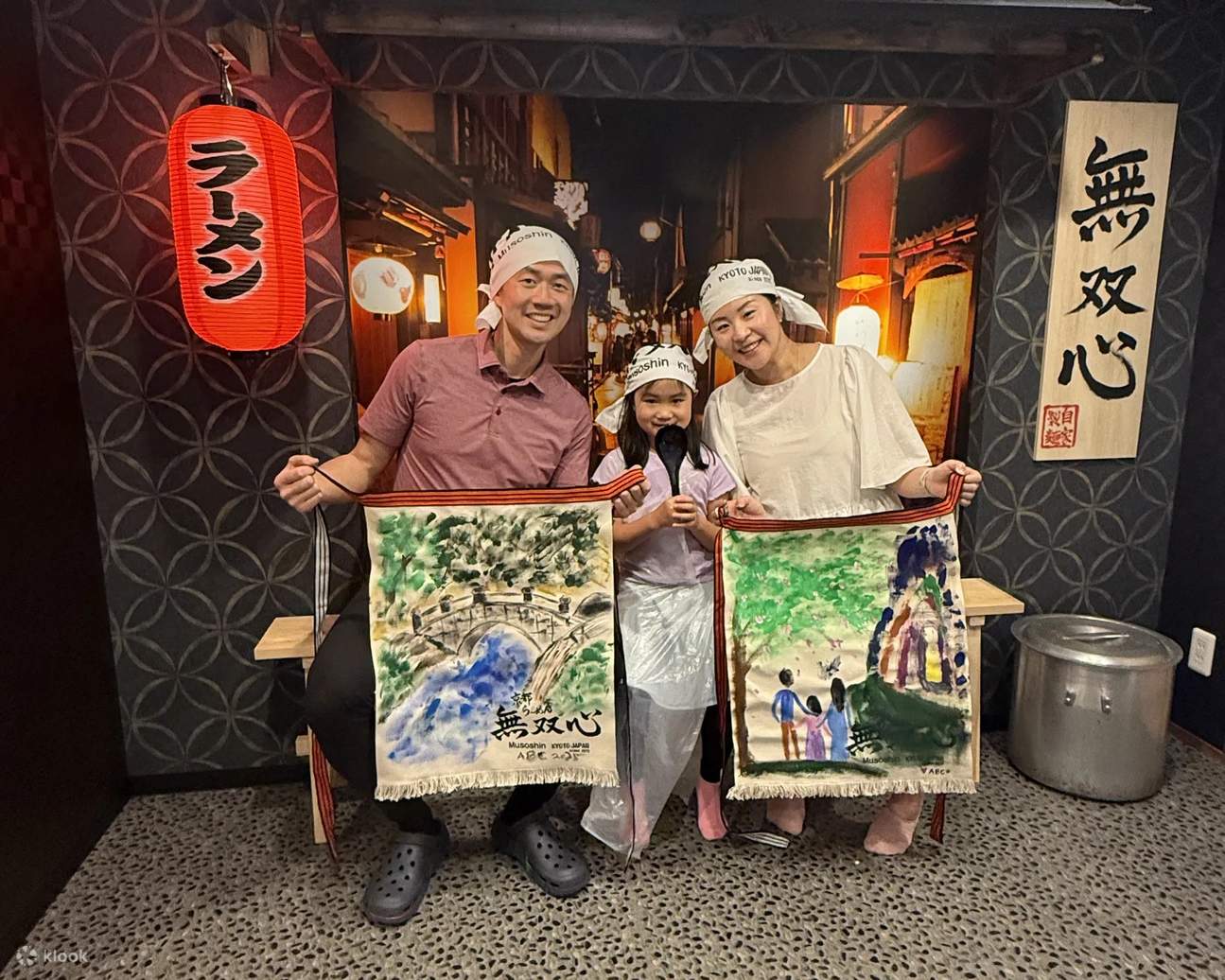 Pintura de Cuencos de Ramen y Cocina en Gion, Kioto