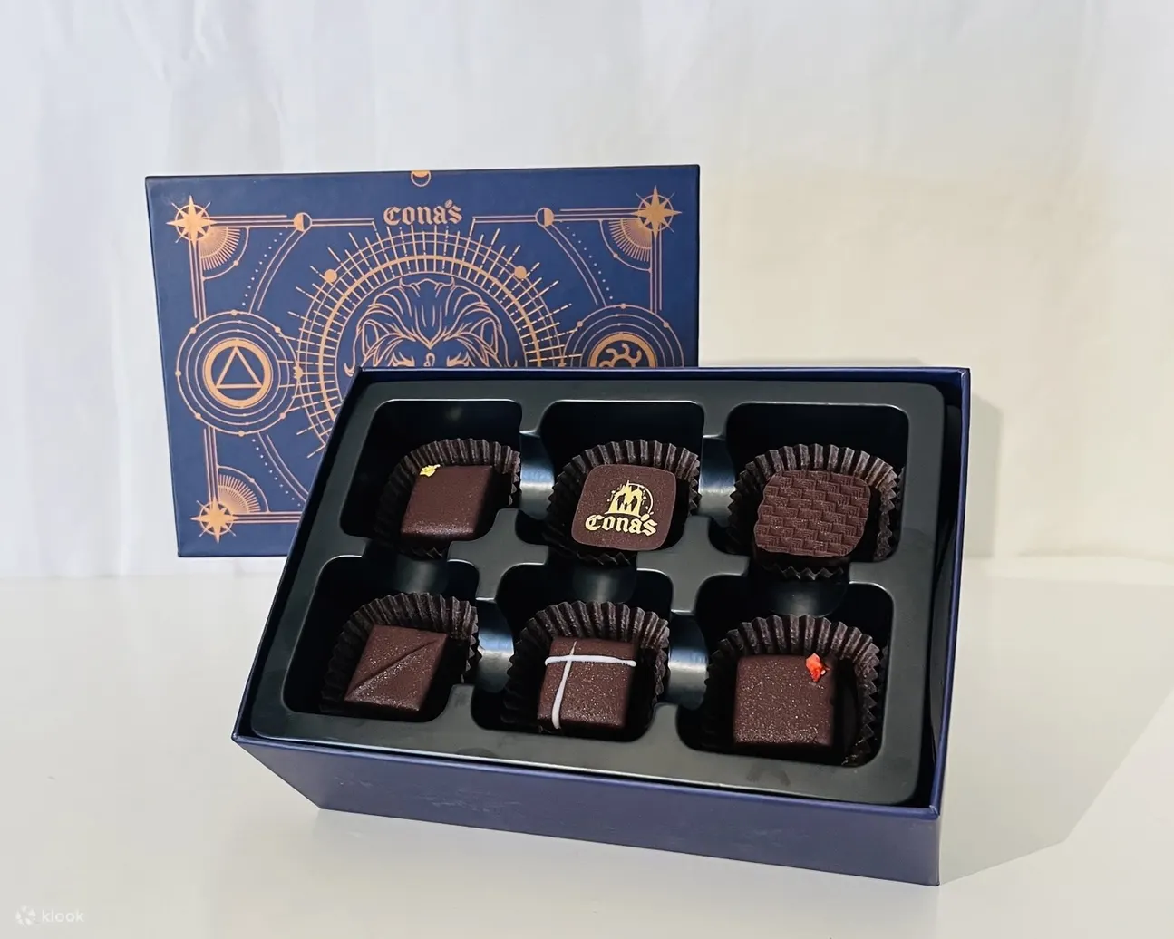 Experience making chocolate with a master chef