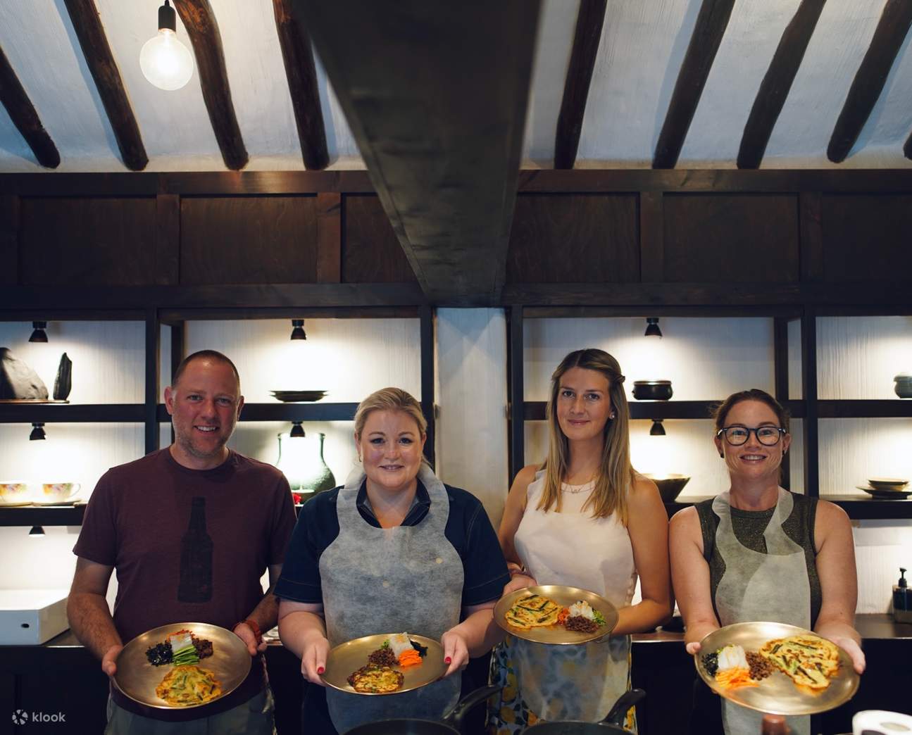 คลาสเรียนทำอาหารเกาหลีในบ้านฮันอกอายุกว่า 100 ปี