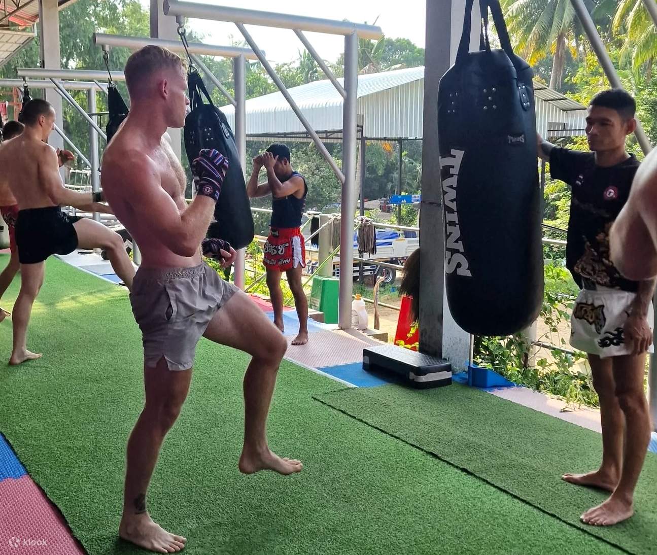 Koh Pha Ngan: Muay Thai Boxing Introduction Class for Beginners