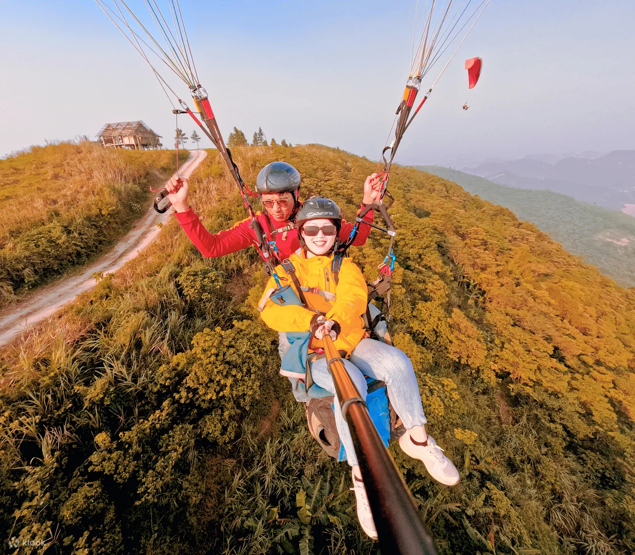Paragliding Experience in Ha Noi