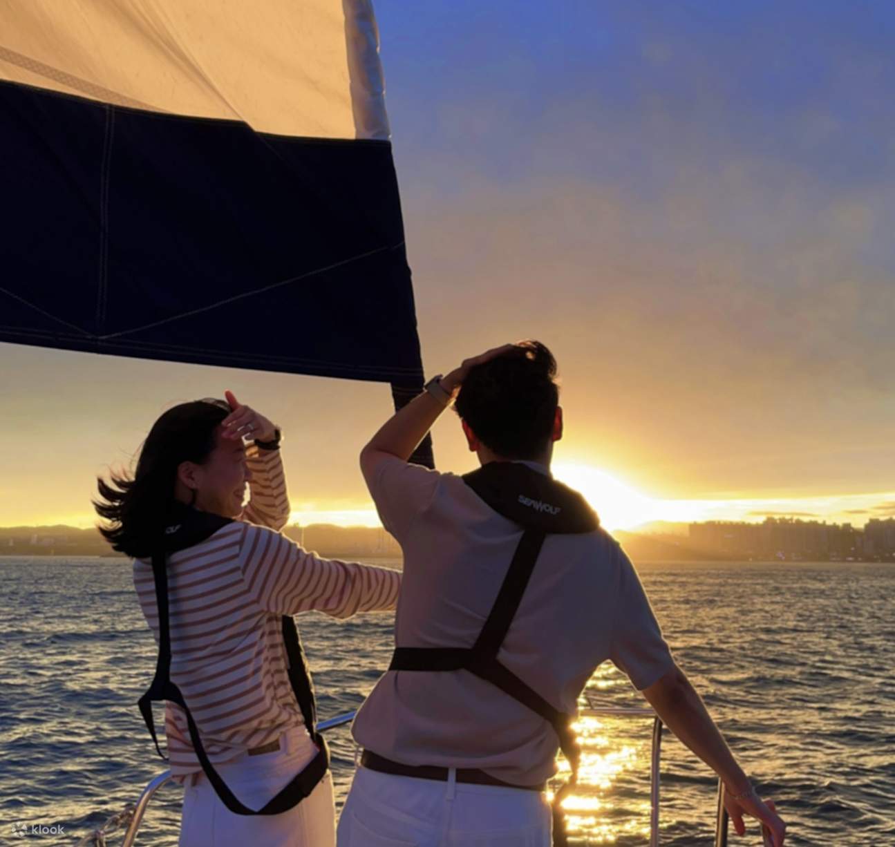 Du thuyền Vịnh Bình Minh - Tour du thuyền riêng 1 giờ ở Pohang