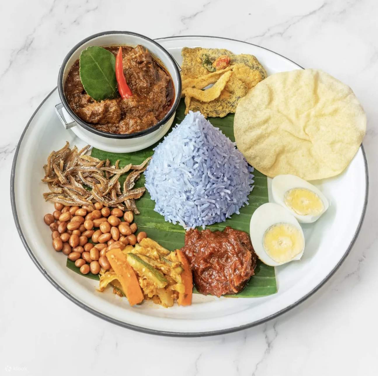 The White Tiffin en AMK Hub Singapur