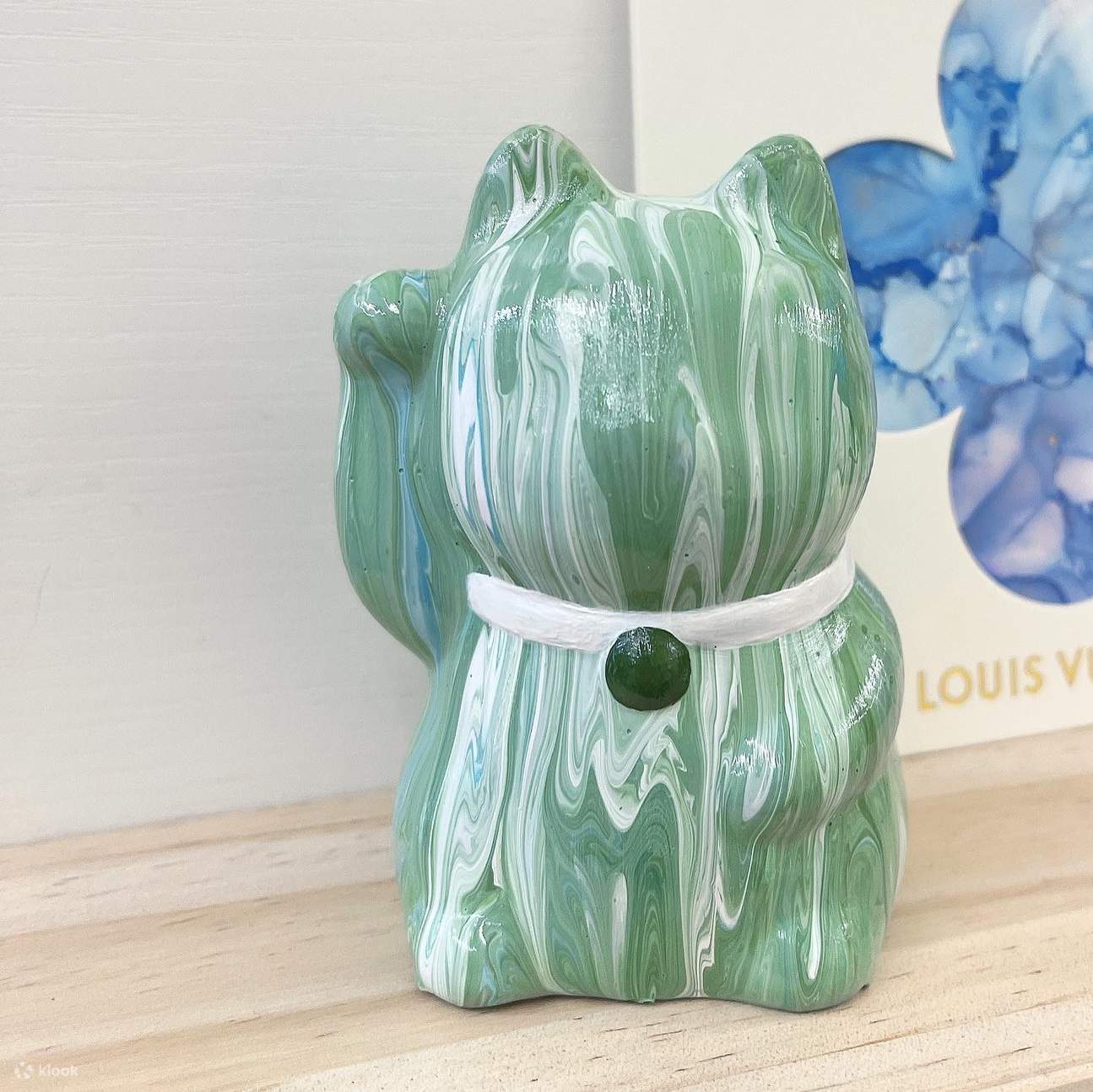 T’art Studio - Japanese White Ceramic Fluid Lucky Cat Experience Workshop | Lai Chi Kok