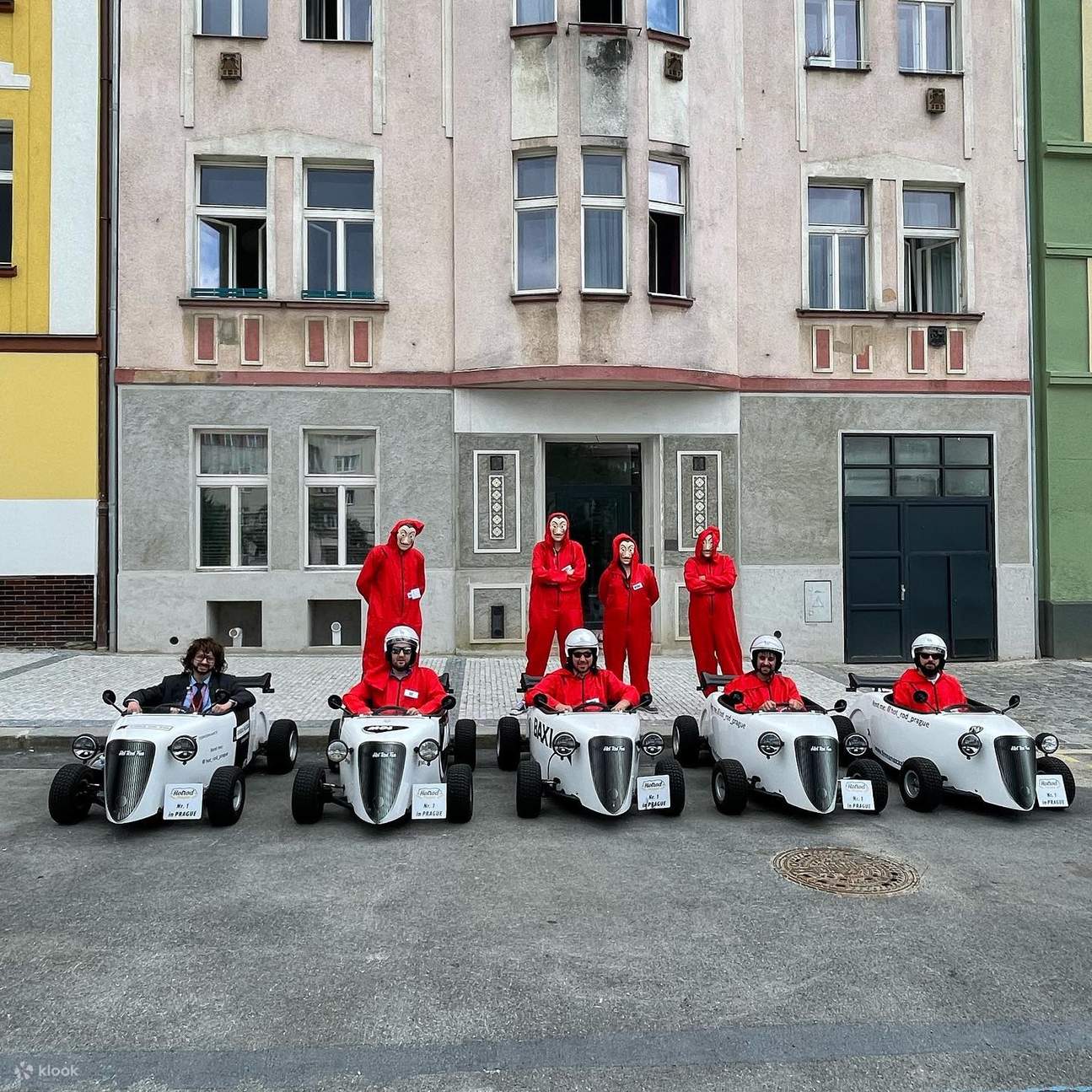 プラハ旧市街でスリル満点のゴーカートアドベンチャー | Klook