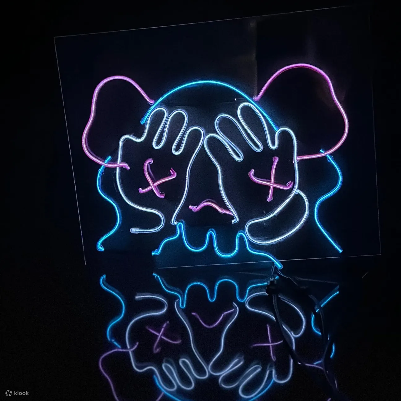 霓虹灯车间