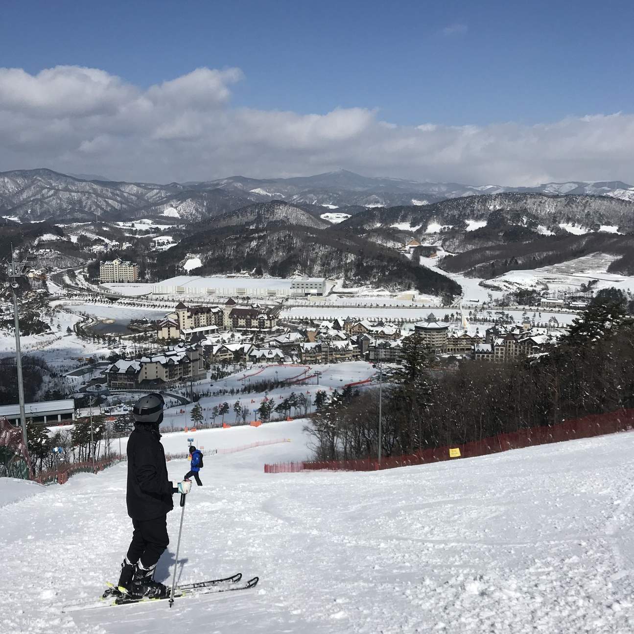 龍平滑雪場專業教練滑雪 & 單板滑雪私人課程