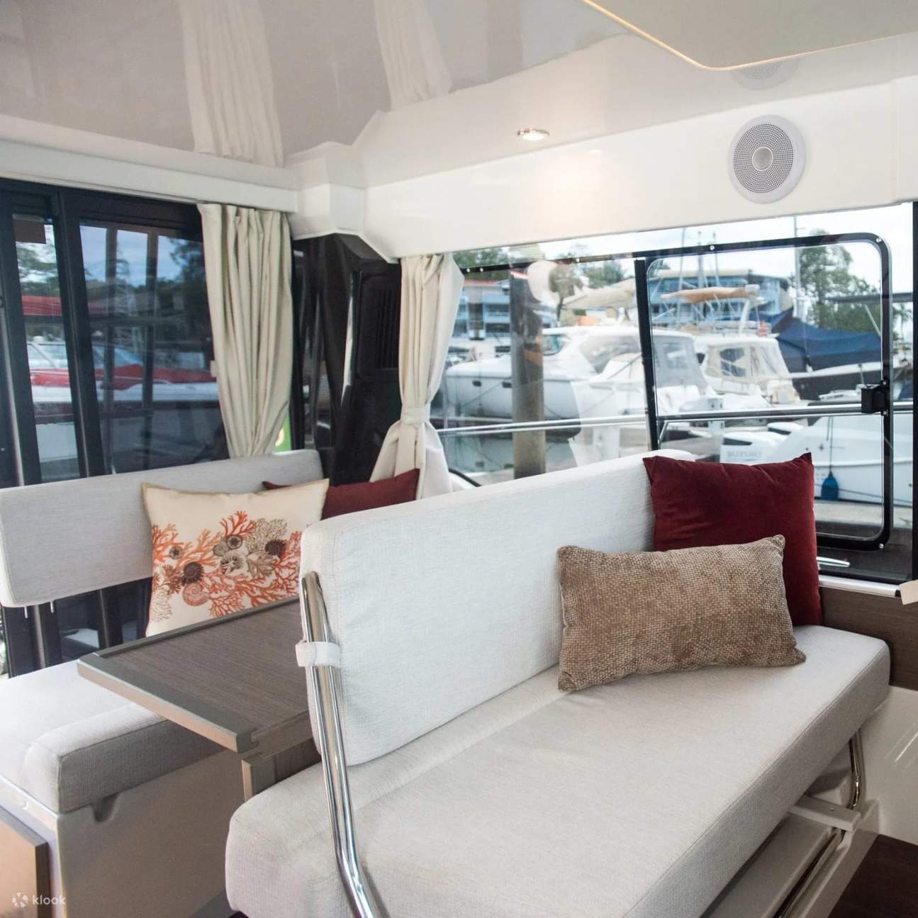 Noleggio Yacht Jakarta