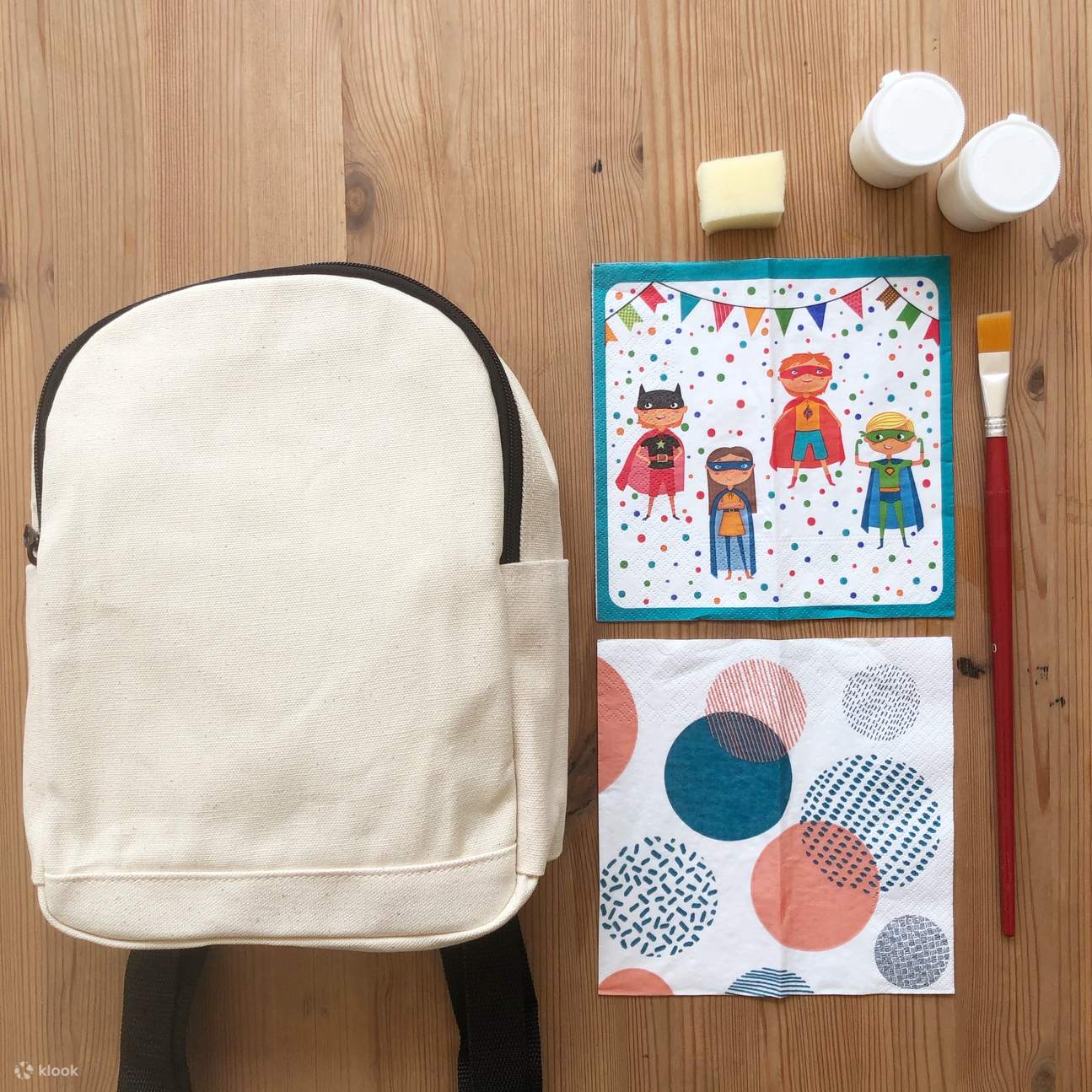 Trải Nghiệm Xứ Sở Giày Dép Diệu Kỳ