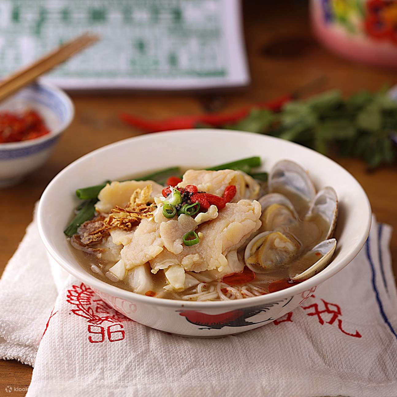 Фирменный Bee Hoon от Cheeky в Сингапуре