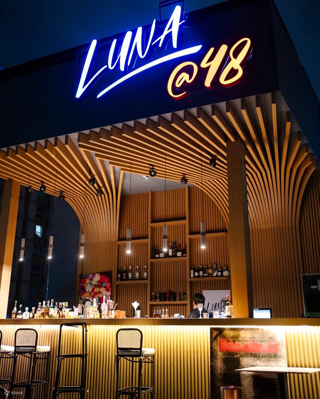 LUNA 48 Rooftop Bar at Ramada Bangkok Sukhumvit 48