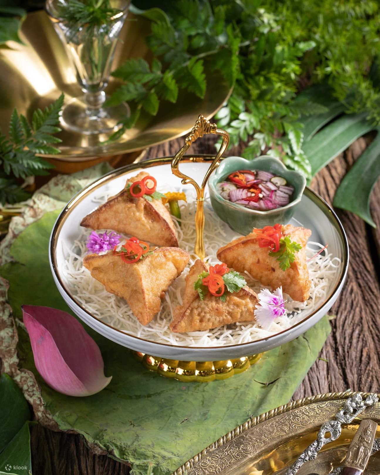 Kinnaree của Vanessa WU tại Sukhumvit 8, Bangkok