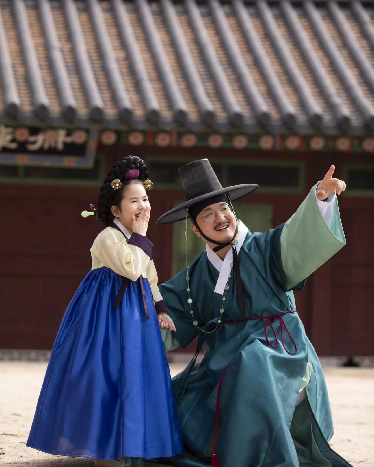 Pengalaman Menyewa Hanbok di Yirenbang