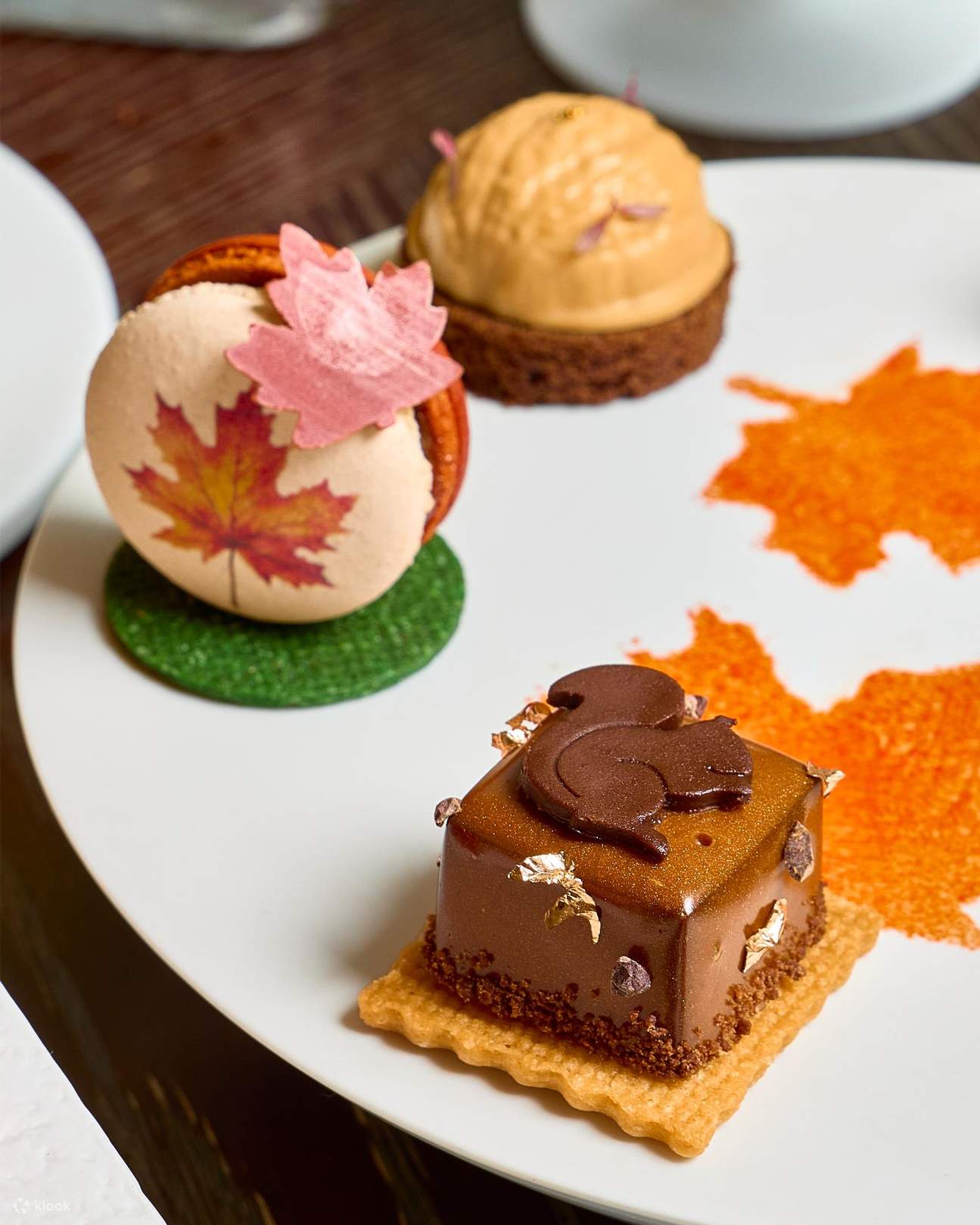 방콕 피콕 앨리 애프터눈 티 세트 by Waldorf Astoria