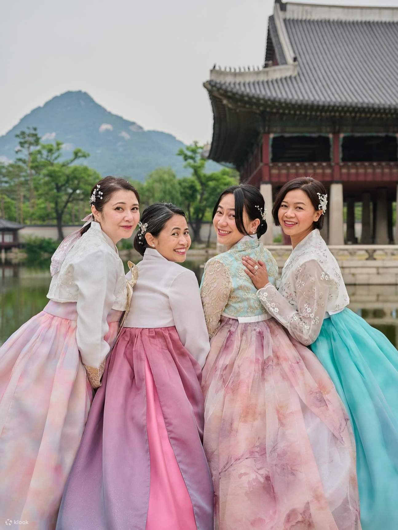 hanbok premium