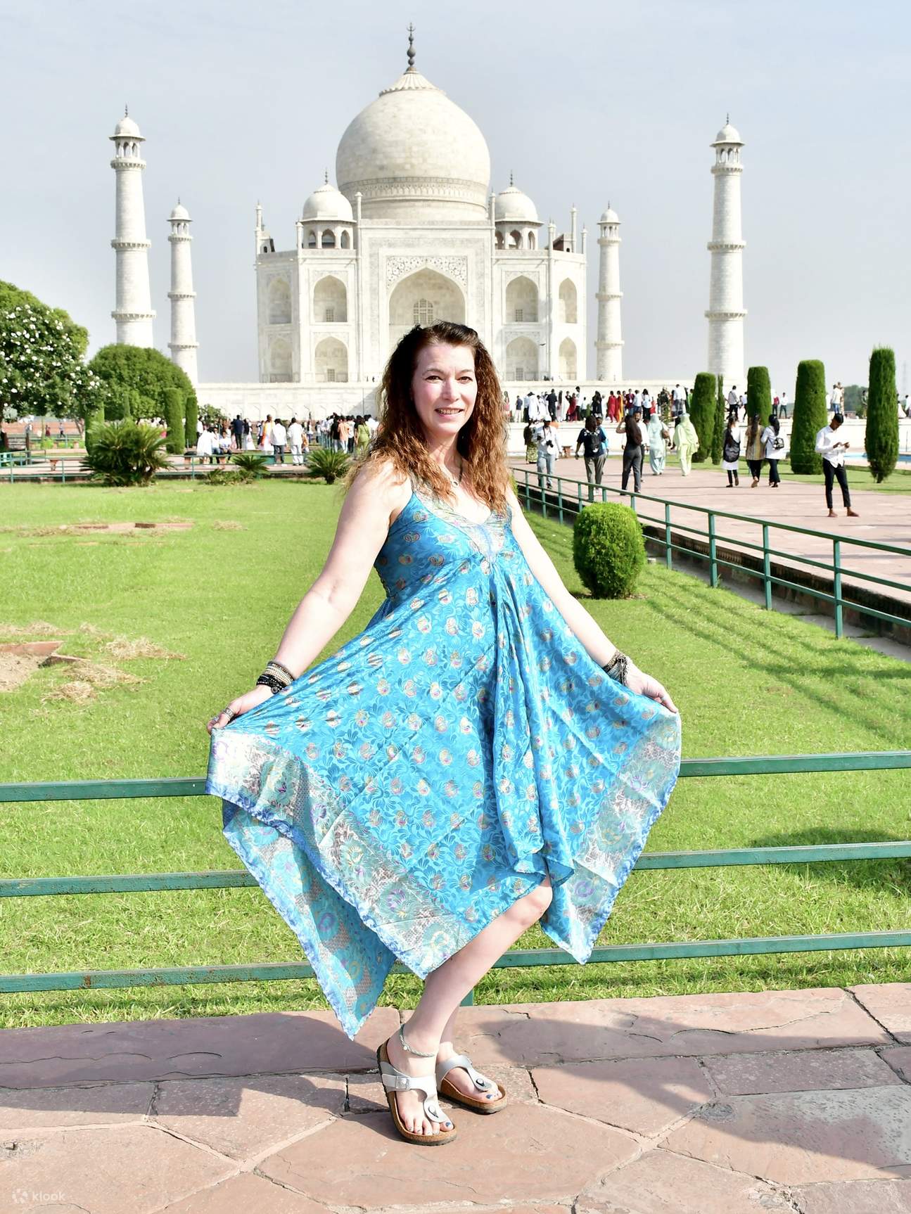 Private Guided Taj Mahal and Agra Fort Day Tour from Delhi by Car