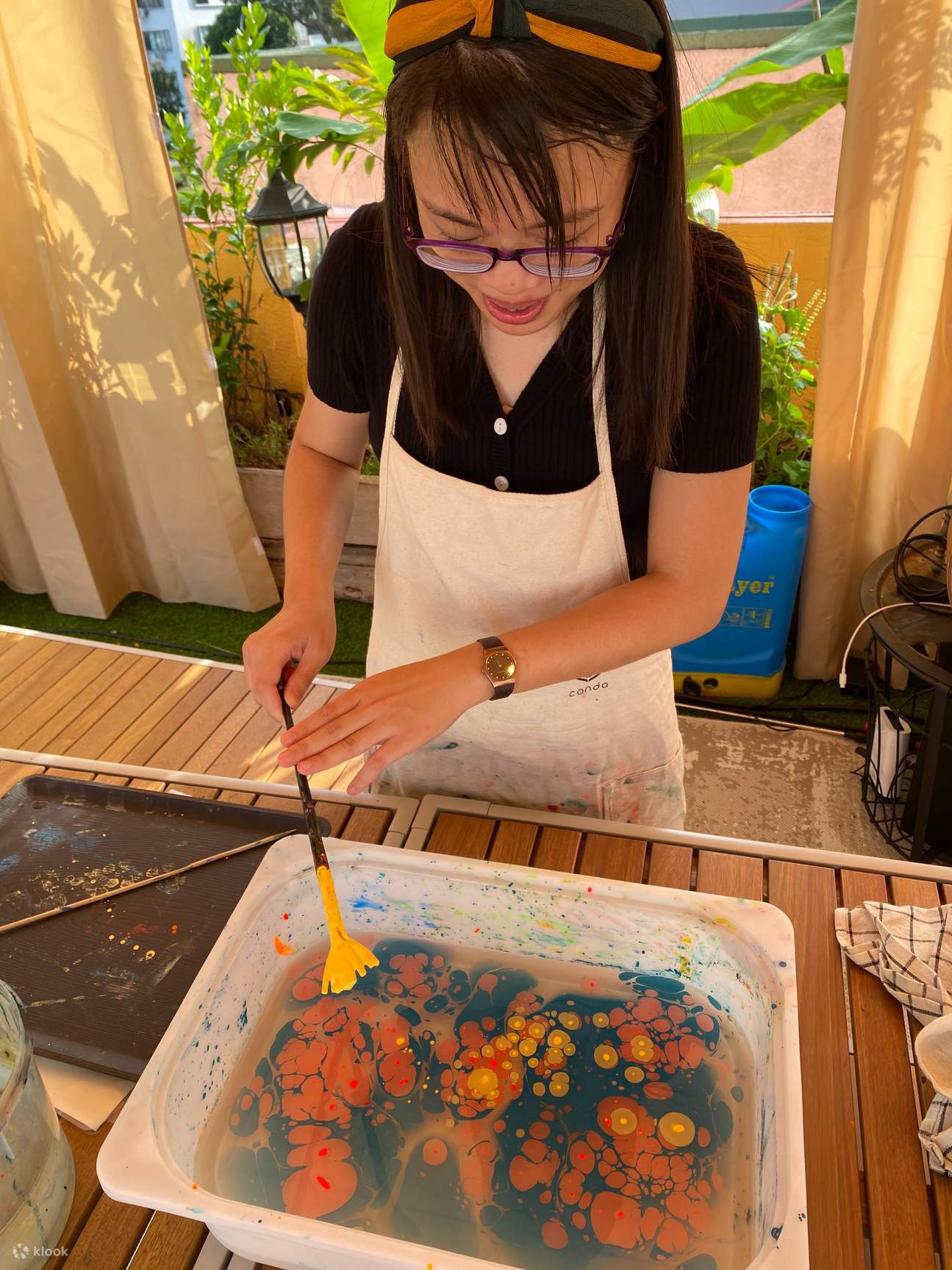 Workshop Papiermarmorierung im The Sundowner