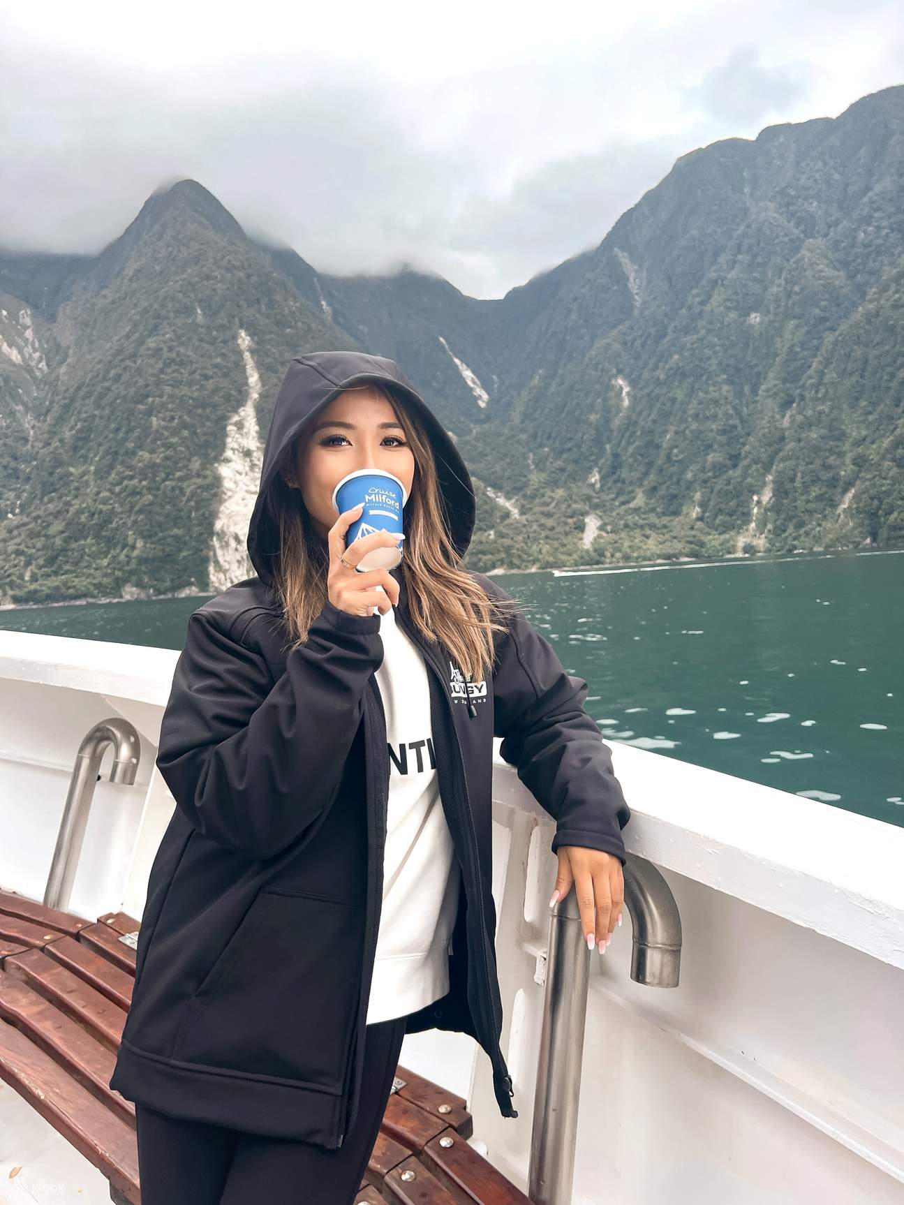 Du thuyền Milford Queenstown