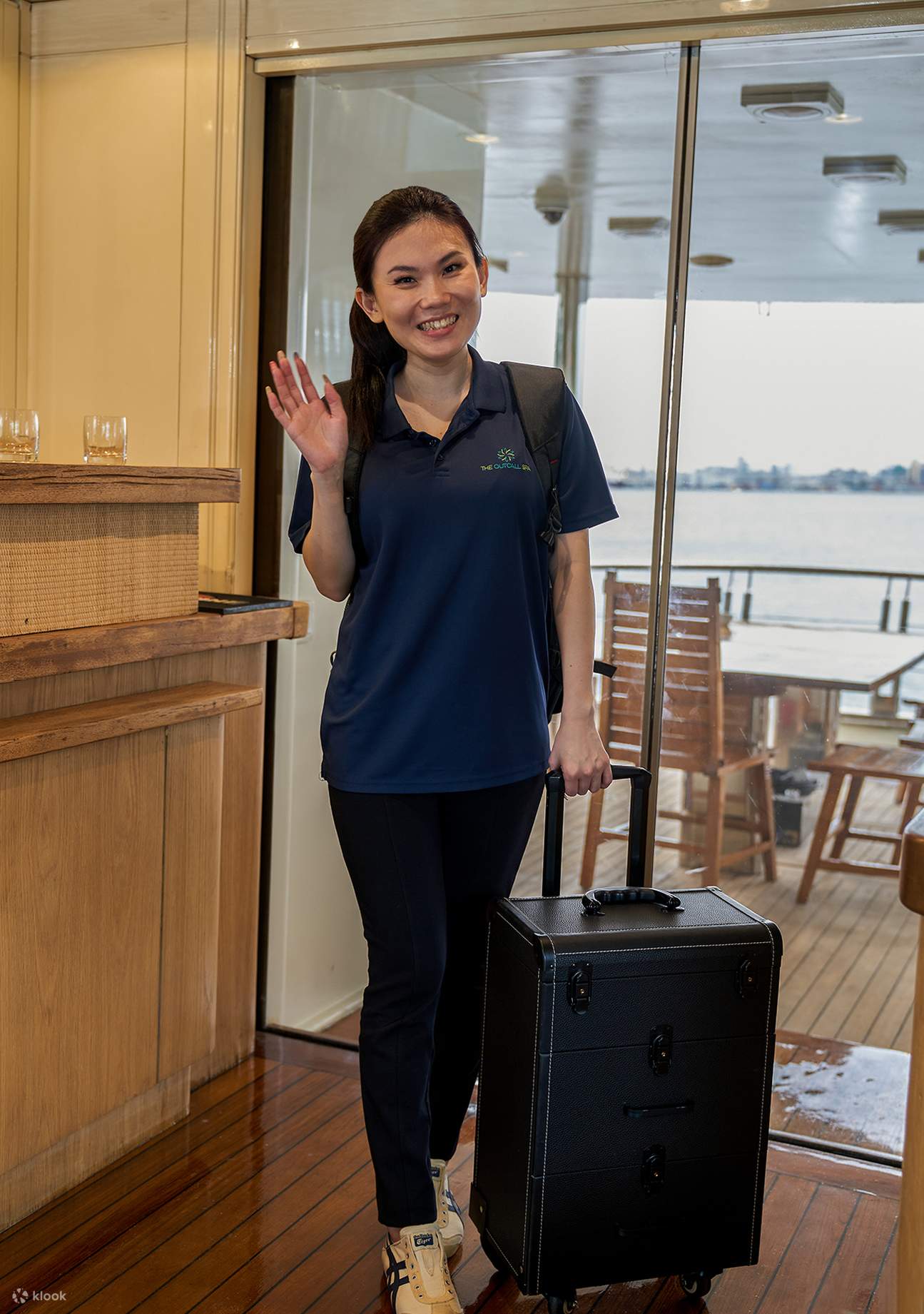 Дружелюбный массажист в Сингапуре