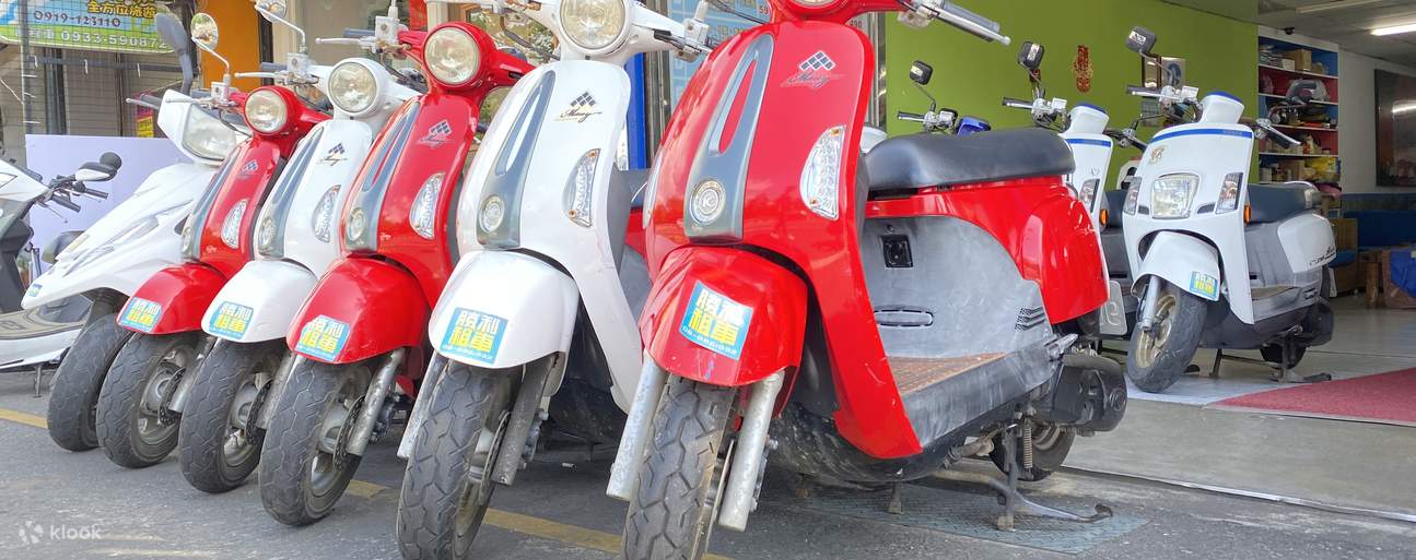 Convenient pick up location right at the Kenting Main Street, easily reach out when you get off shuttle bus