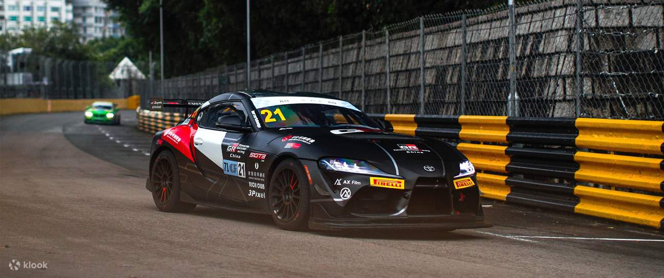 第72屆澳門格蘭披治大賽車門票（須提前於香港上環兑換實體票）