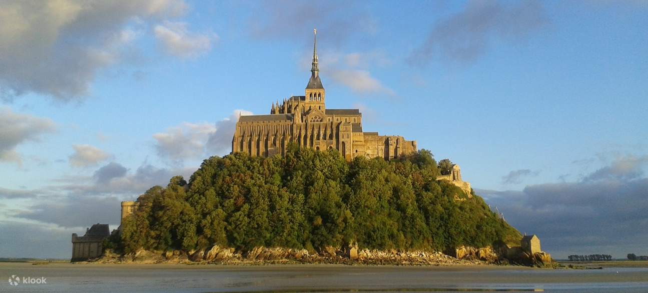 Mont SaintMichel Ticket and Tour from Paris and Multiple Locations