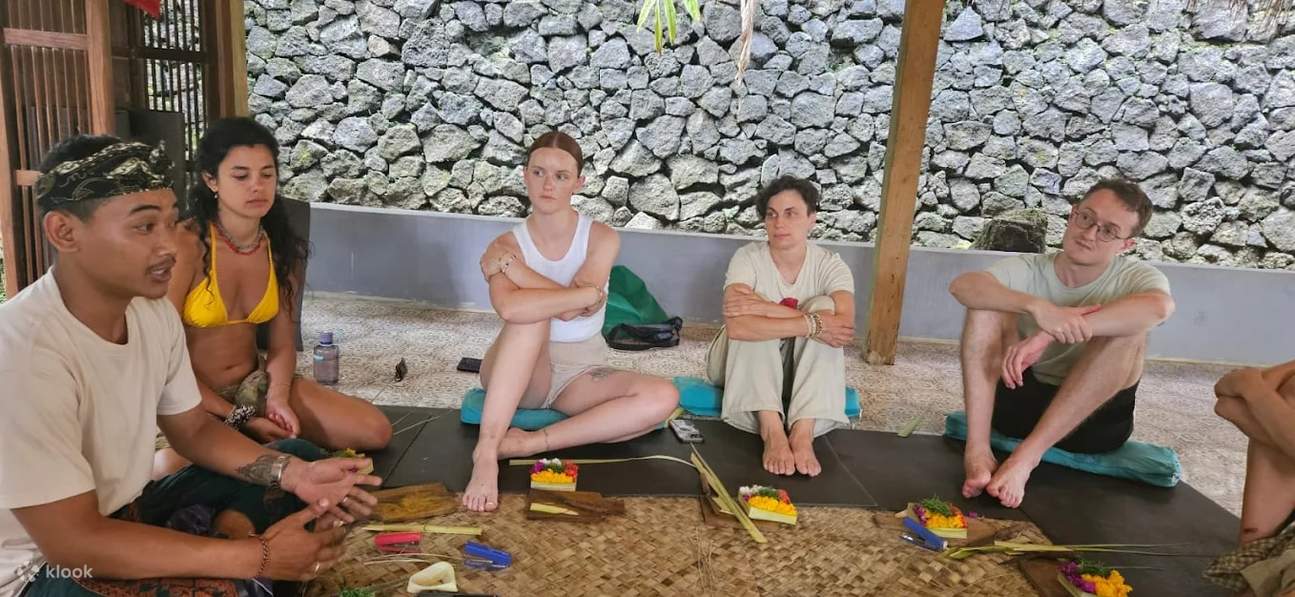 Retiro de luciérnagas de 7 días en Ubud, Bali