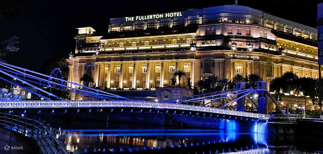 Hotel Fullerton & Jambatan Cavenagh