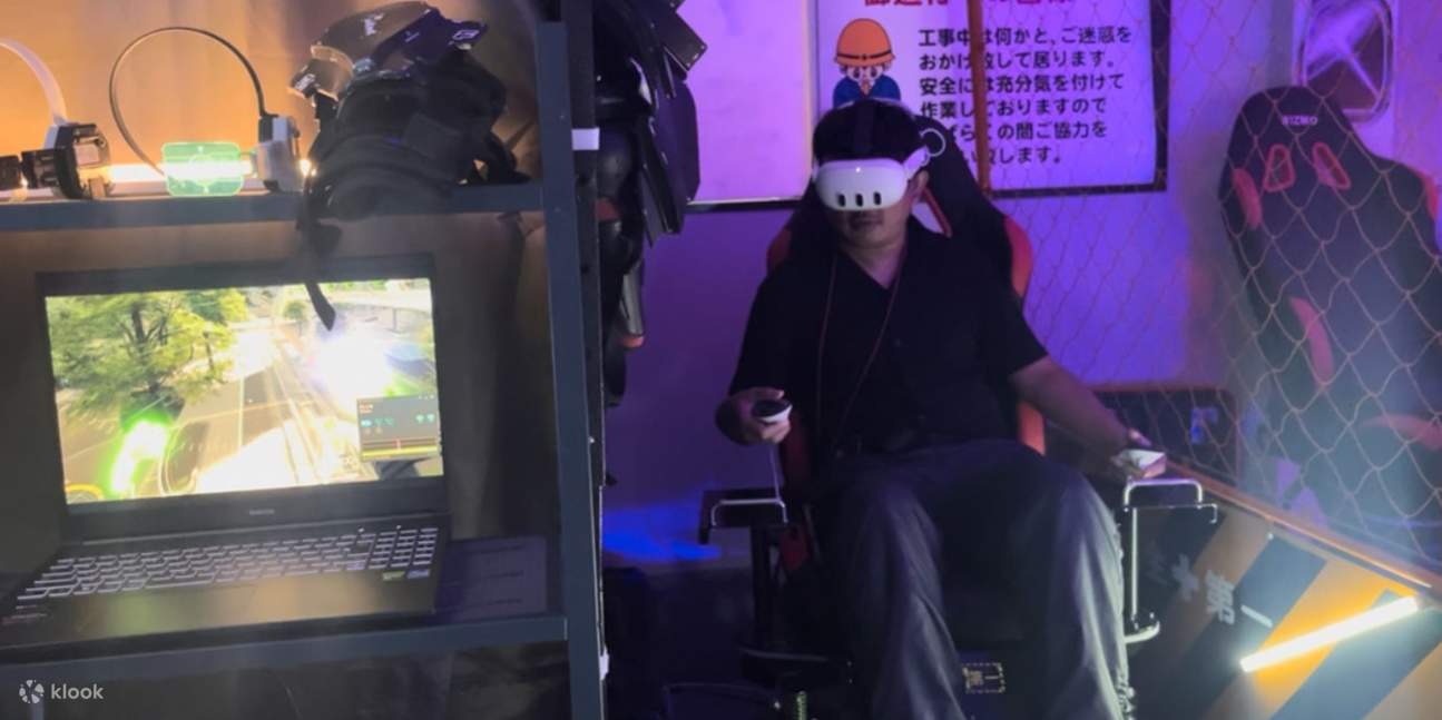 Pengalaman Menaiki dan Mengendalikan Robot Raksasa di Tokyo