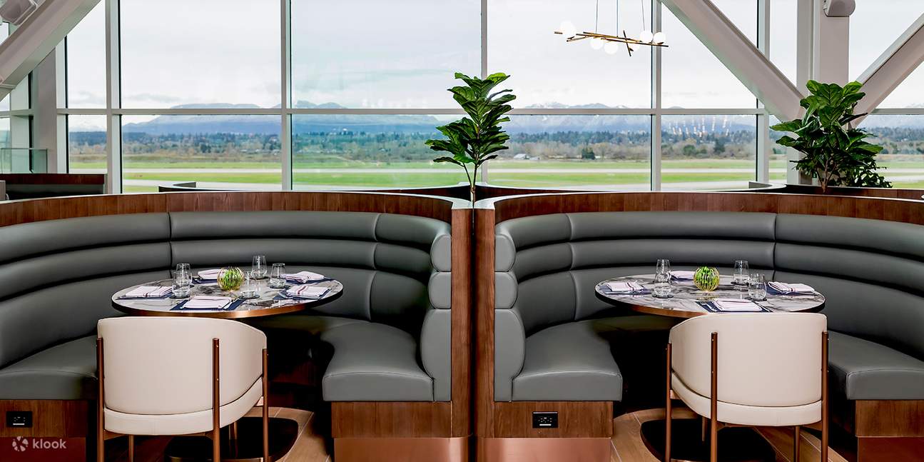 밴쿠버 국제공항 플라자 프리미엄 퍼스트 라운지 서비스