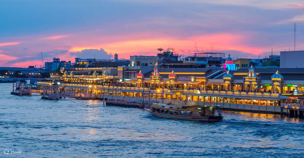 กิจกรรมล่องเรือสไมล์ริเวอร์ไซด์ในกรุงเทพฯ พร้อมรับประทานอาหารค่ำ