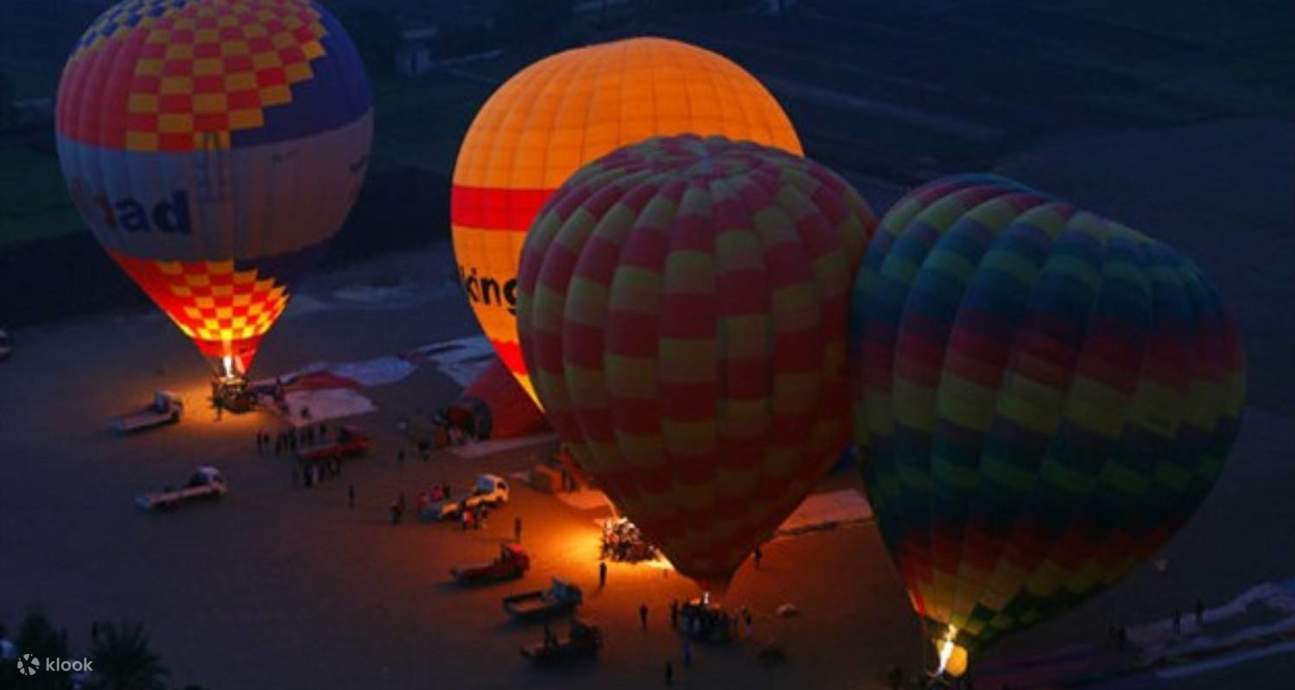 Viaje en Globo al Amanecer en Luxor