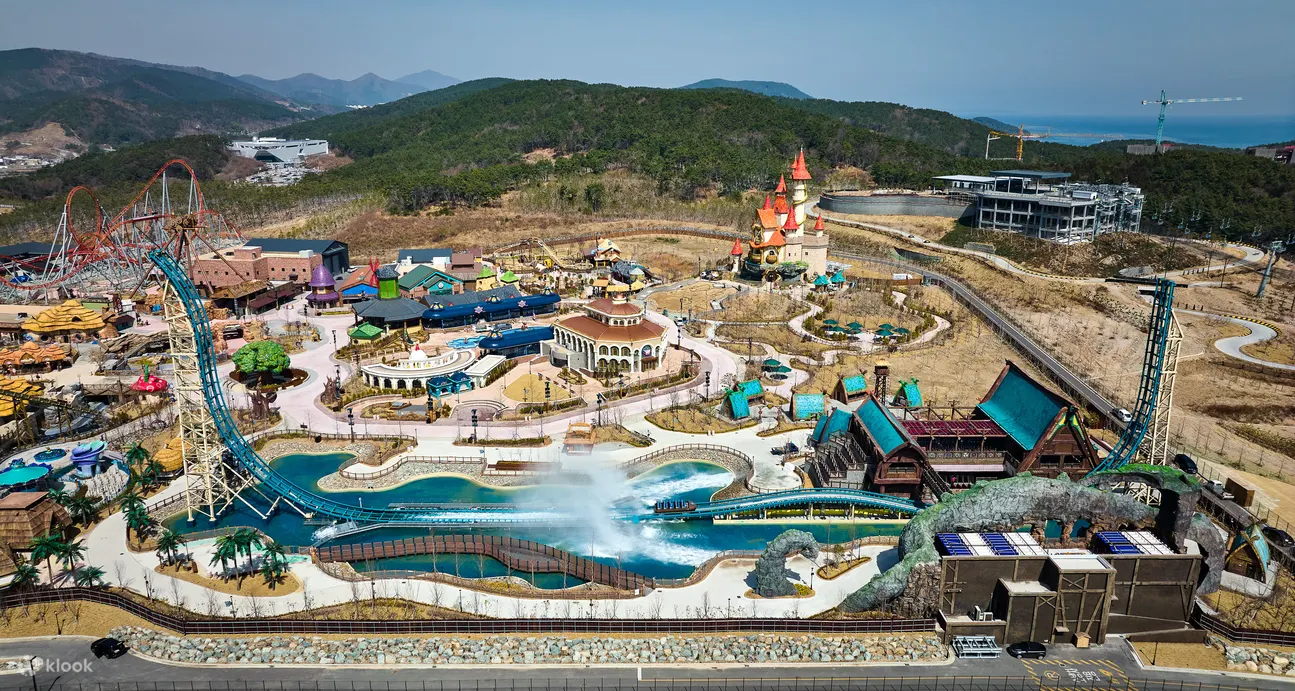 俯瞰釜山乐天世界 (Busan Lotte World)
