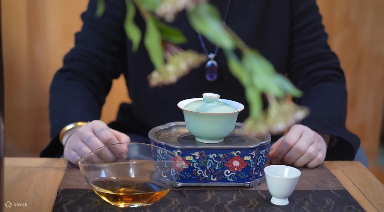 在北京中式院落里跟随专业老师体验生活茶艺美学-Eatwith