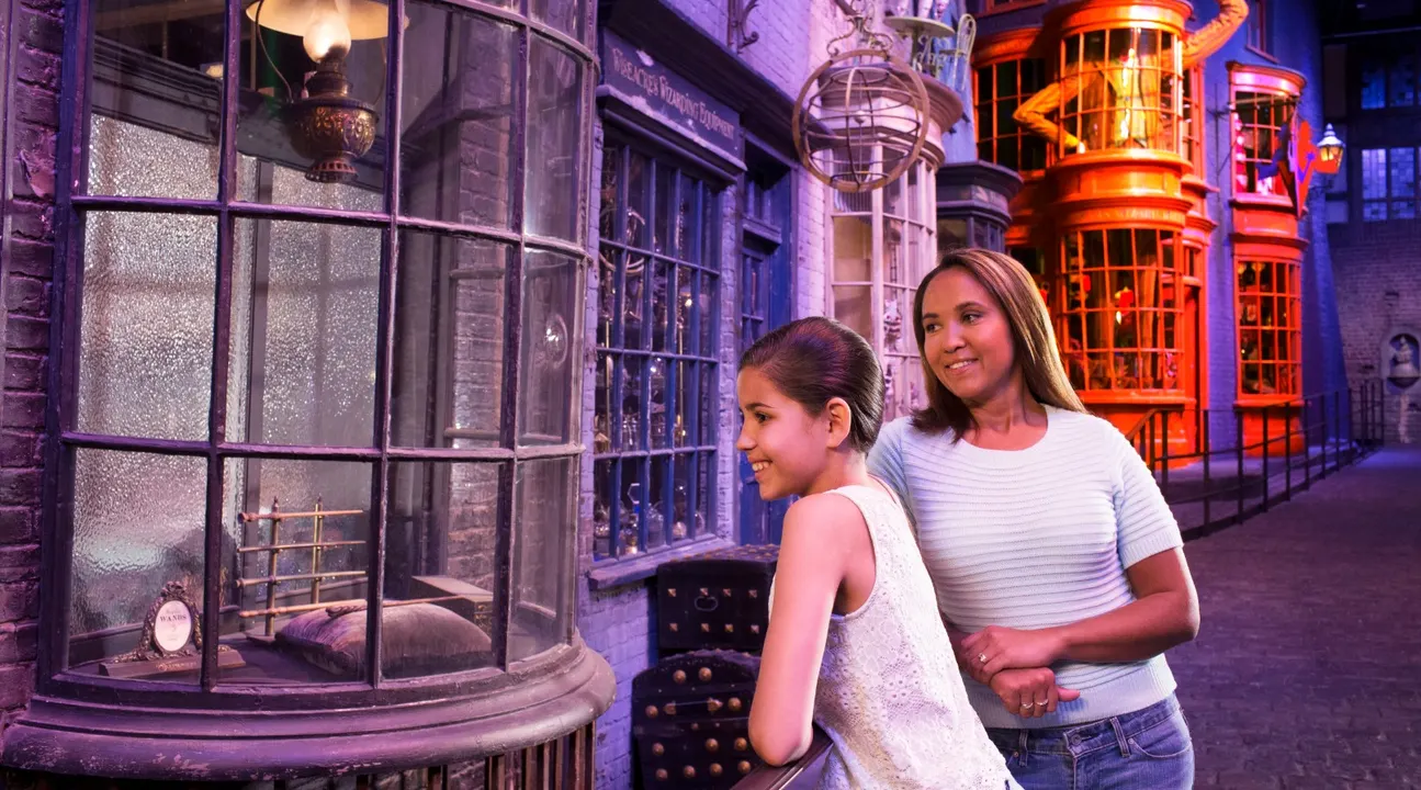 Klook Exclusive Warner Bros Studio Tour London The Making Of Harry Potter Ticket With Round Trip Train Tickets