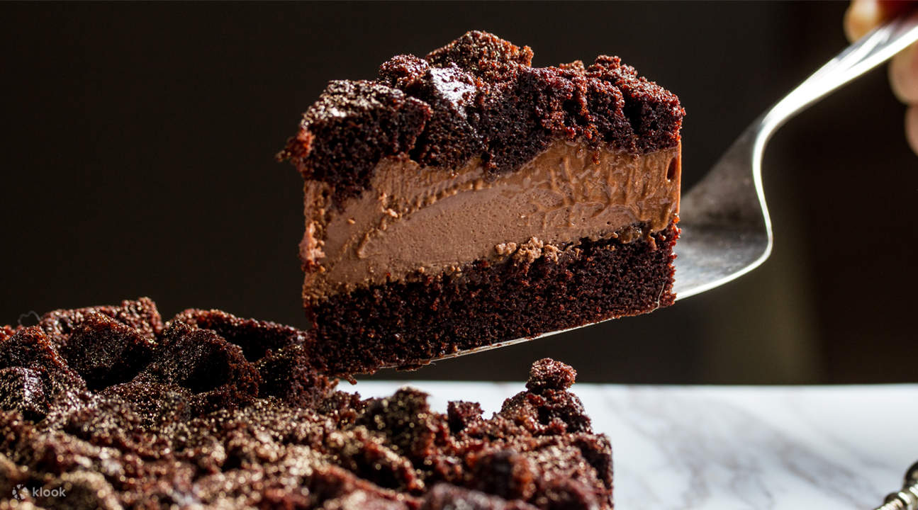 шоколадный торт тройной шоколад. как переводится chocolate cake. Chocolate cake фильм. брауни с шоколадом. как переводится chocolate cake.