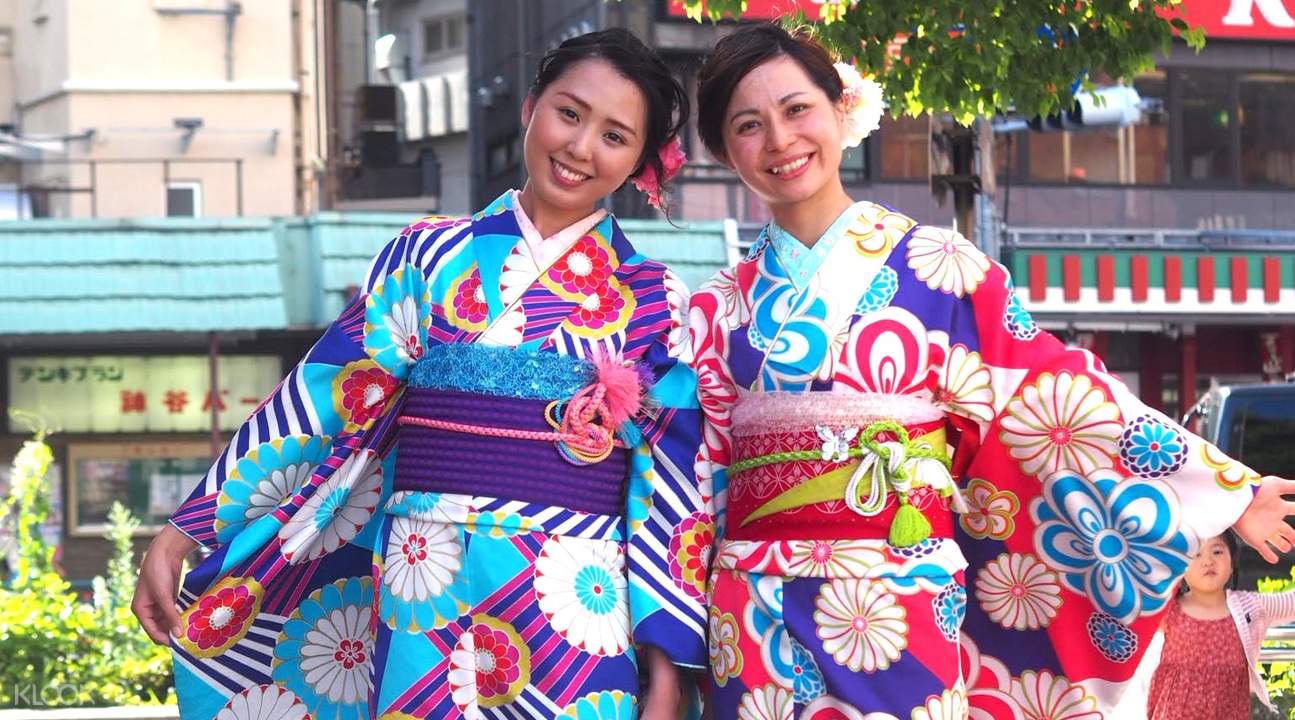 Sewa Kimono di Tokyo dapat Paket Hairstyle Expert