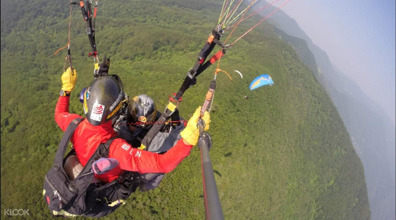 楊平Paralove滑翔傘