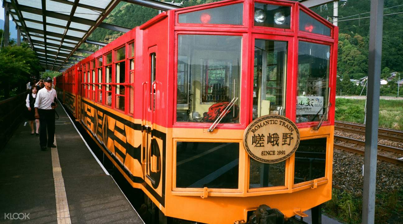 嵯峨野小火車
